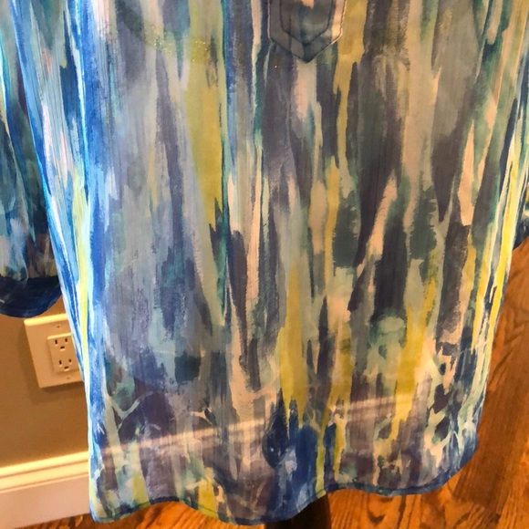 Chico’s watercolor print blouse. Size Large - Picture 5 of 8